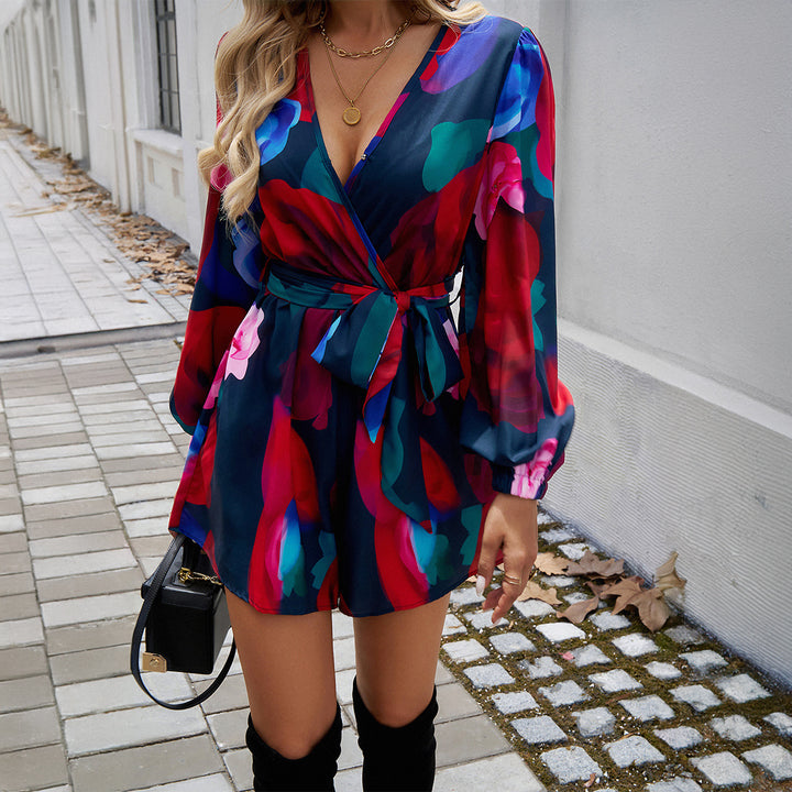 Women's wrap mini dress with V-neck, fitted tie belt and balloon sleeves Mune Fashion