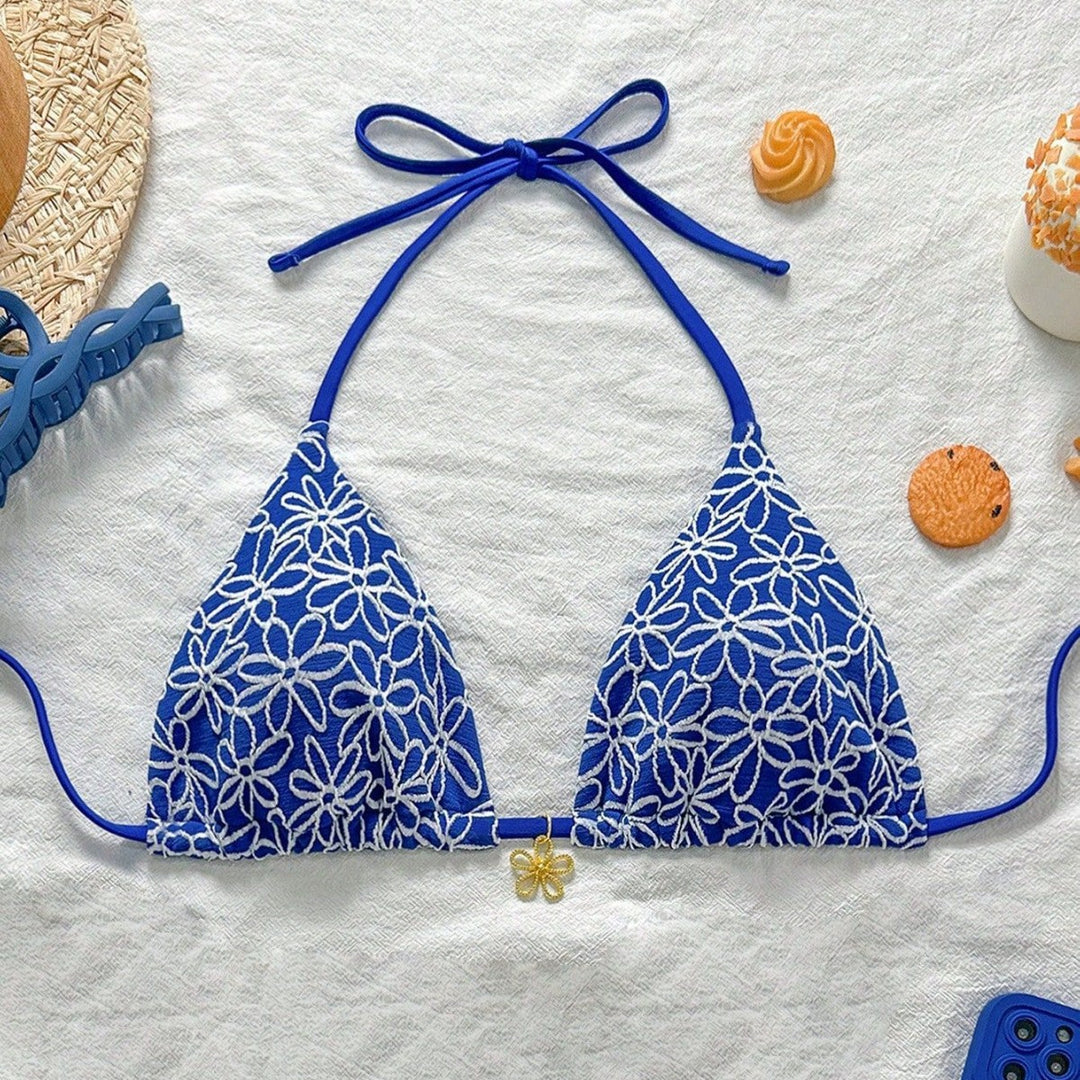 Women's Triangle Bikini with Floral Embroidery Mune Fashion