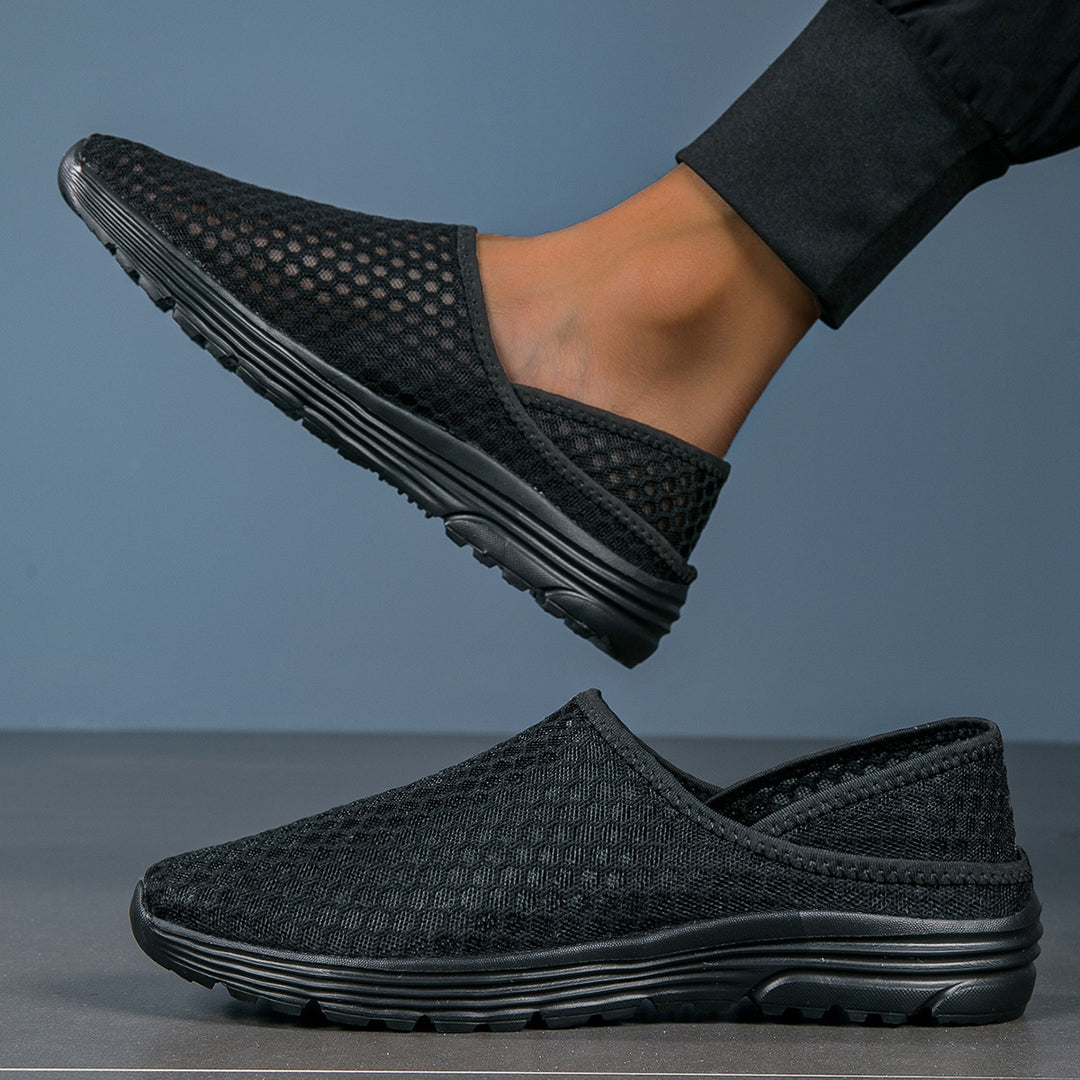 Women's airy slip-on sneakers with honeycomb knit upper and cushioned comfort sole Mune Fashion