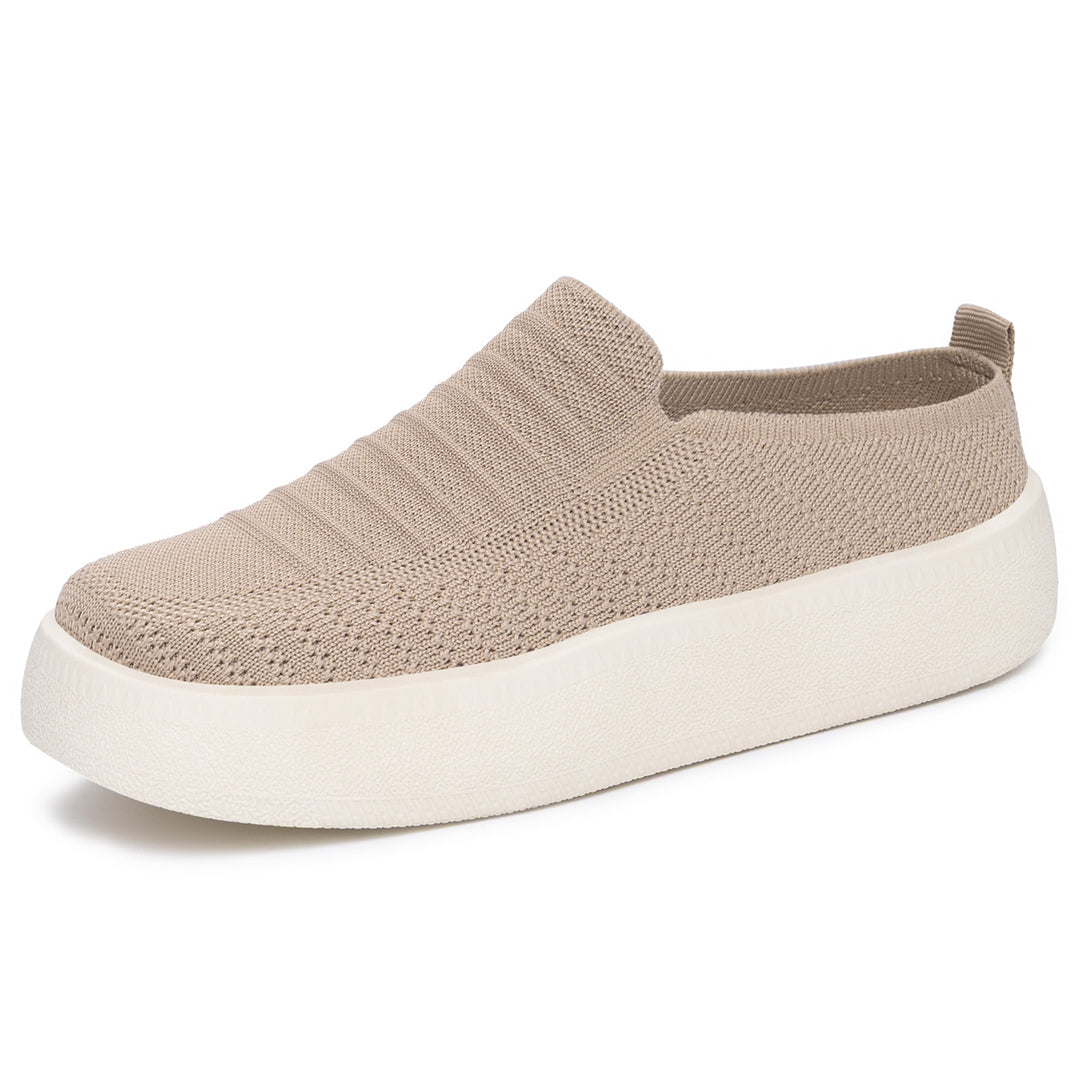 Ladies knitted slip-on platform sneakers with sock-like shaft, elastic entry, and shock-absorbing lightweight sole Mune Fashion