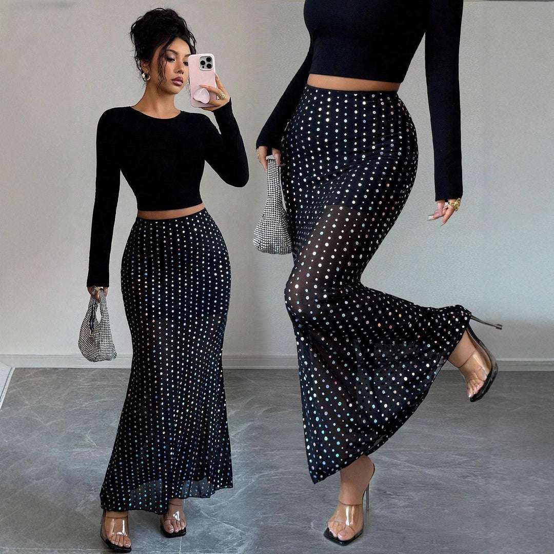 Women's figure-hugging maxi skirt with holographic sequins, high waist and semi-transparent net trim Mune Fashion