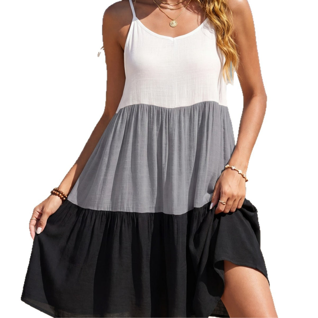 Women's airy summer dress with fashionable gradient and adjustable straps Mune Fashion