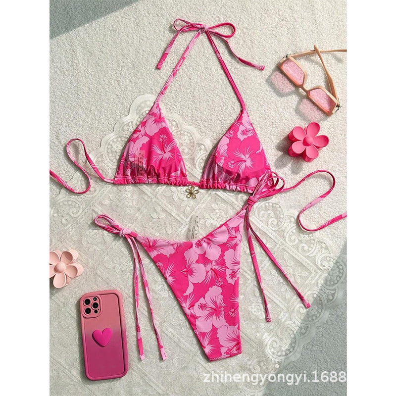 Women's Triangle Bikini with Floral Patterns and Fine Ties Mune Fashion