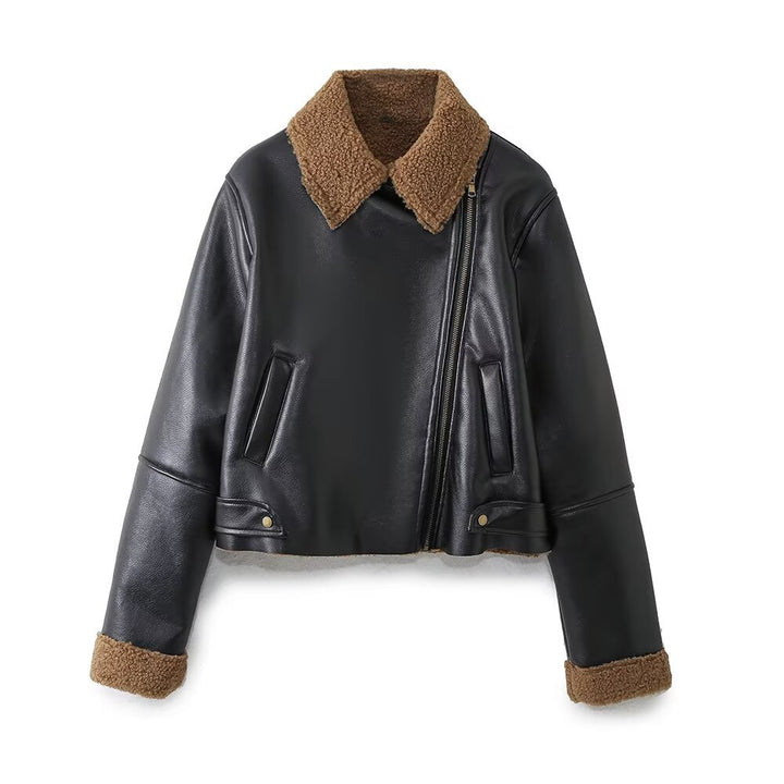Women's short-cut aviator jacket in leather look with asymmetrical zipper and teddy lining Mune Fashion