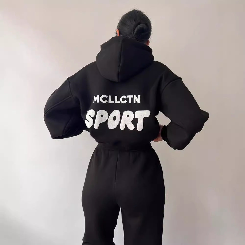 Women Cropped Hoodie and High-Waist Jogging Pants Lounge Set made of Cotton Fleece Mune Fashion