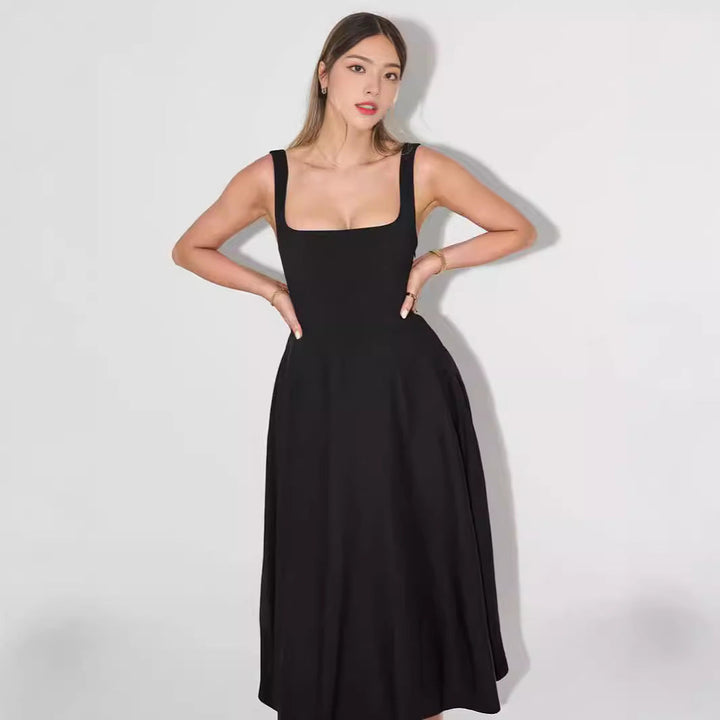 Women's A-line maxi dress with square neckline and flowing fabric Mune Fashion
