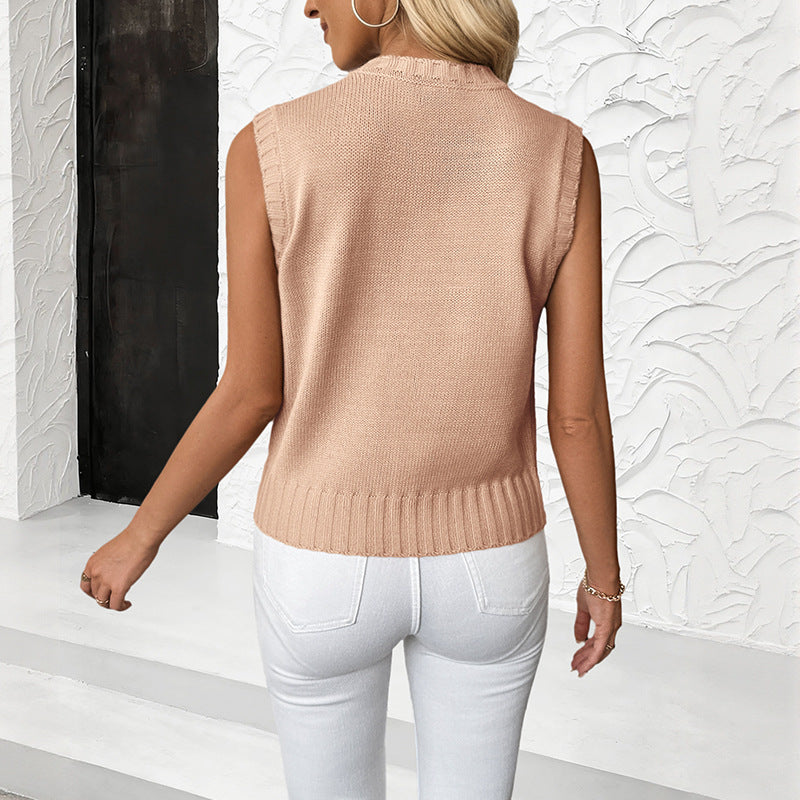 Women's Sleeveless Cable Knit Vest with Slit Collar Mune Fashion