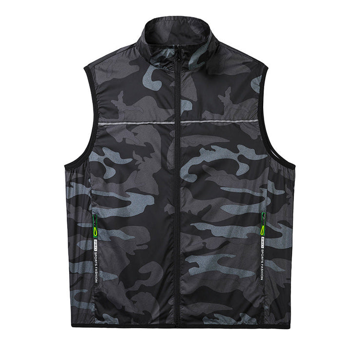 Men's lightweight short sleeve vest with stand-up collar, water-repellent nylon blend and zippered pockets Mune Fashion