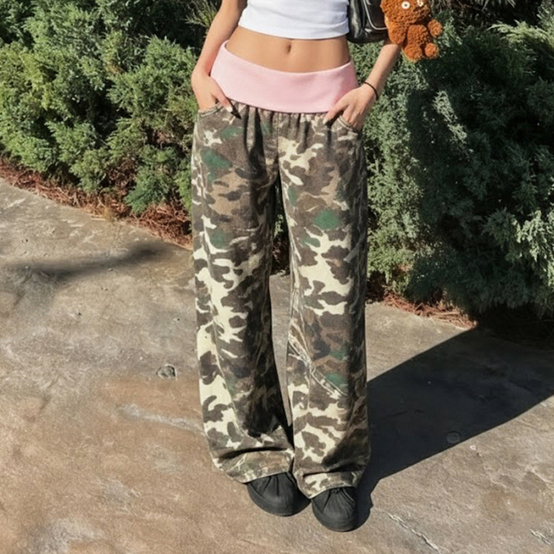 Women's wide lounge pants with foldover waistband, camouflage pattern and elastic comfort stretch Mune Fashion