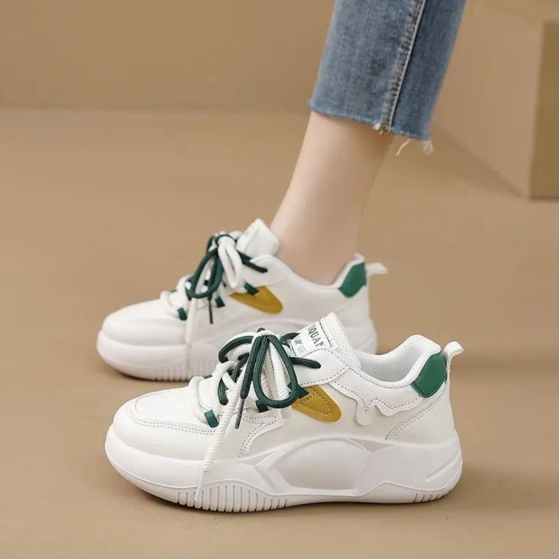 Women's sporty sneakers with fashionable design and comfortable cushioning Mune Fashion