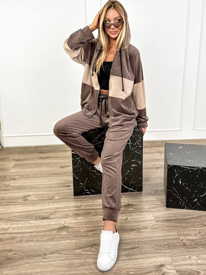 Women's cozy velour two-piece tracksuit with zip hood and high-cut jogger Mune Fashion