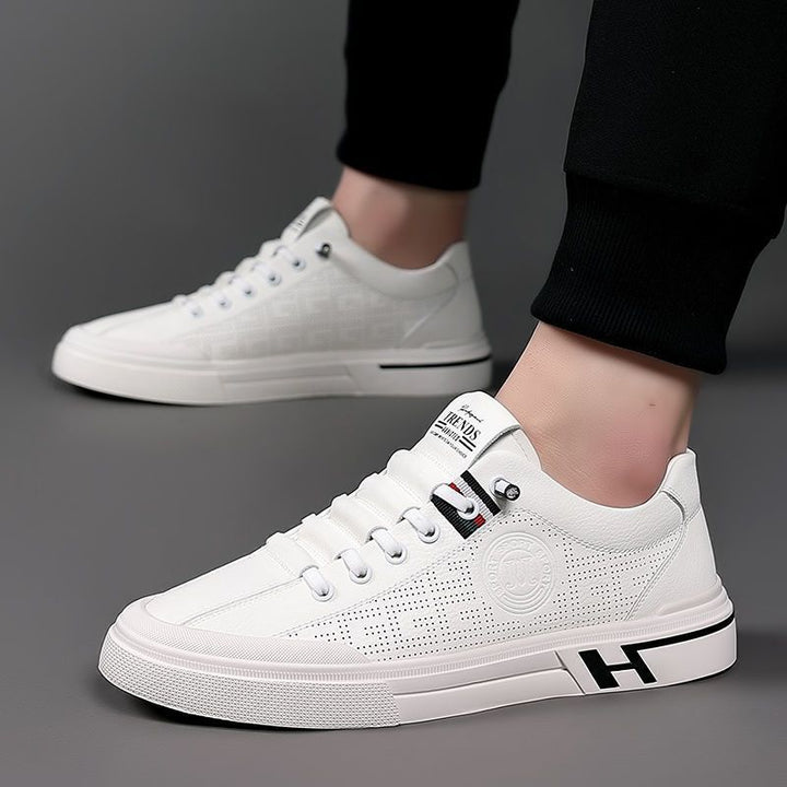 Women's fashionable sneakers with perforated upper material and comfortable sole Mune Fashion