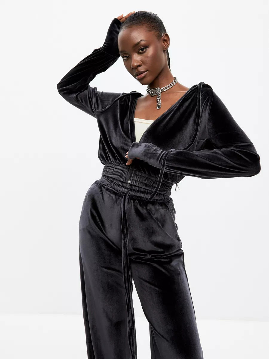 Ladies velvety cropped hoodie sweat set with high-waisted joggers Mune Fashion