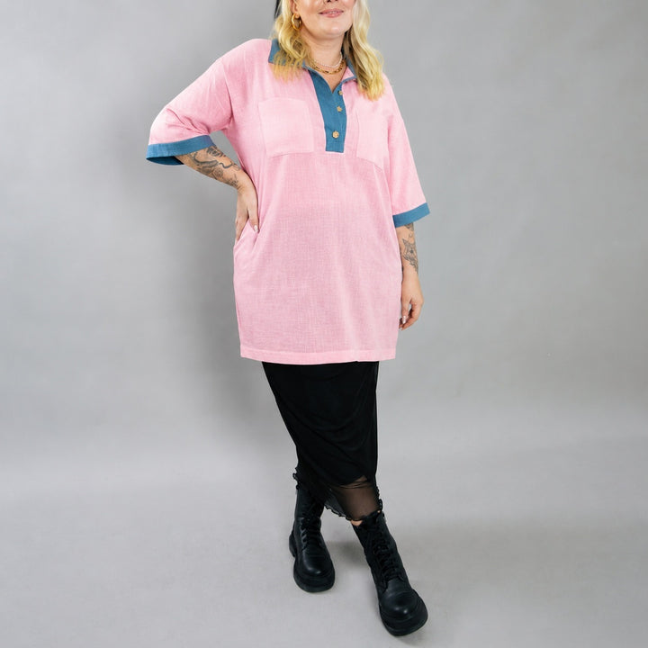 Women's oversized polo tunic with contrast collar and patch breast pockets Mune Fashion