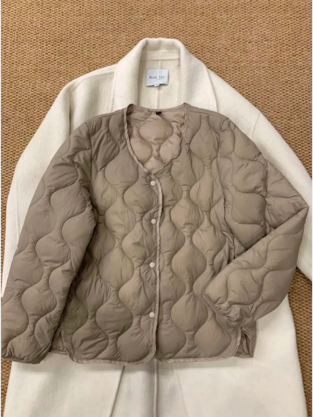 Women Elegant, padded quilted jacket Mune Fashion