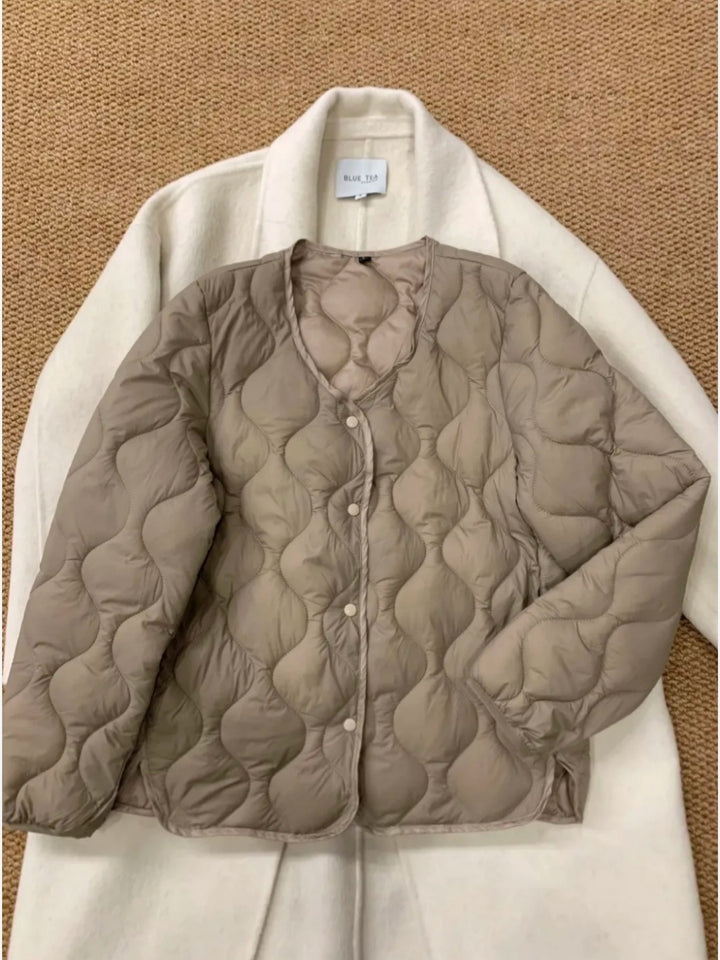 Women Elegant, padded quilted jacket Mune Fashion