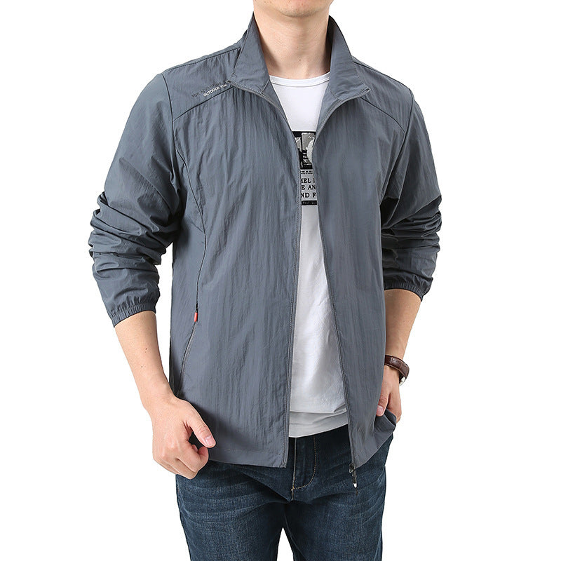 Men's Lightweight Outdoor Jacket with Practical Pockets Mune Fashion