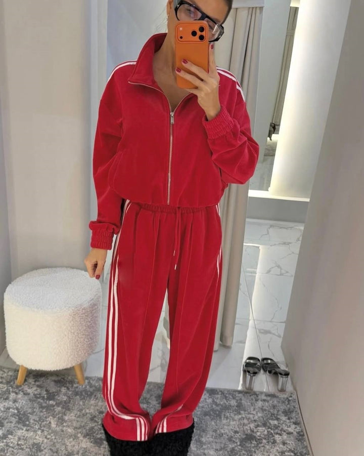 Women's luxurious velvet tracksuit set with stand-up collar and drawstring Mune Fashion
