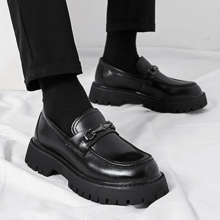 Men's Fashion Loafers with robust sole profile and elegant buckle decoration Mune Fashion