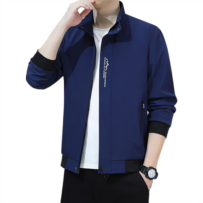 Men's sporty transitional jacket with high closing collar and side zip pockets Mune Fashion