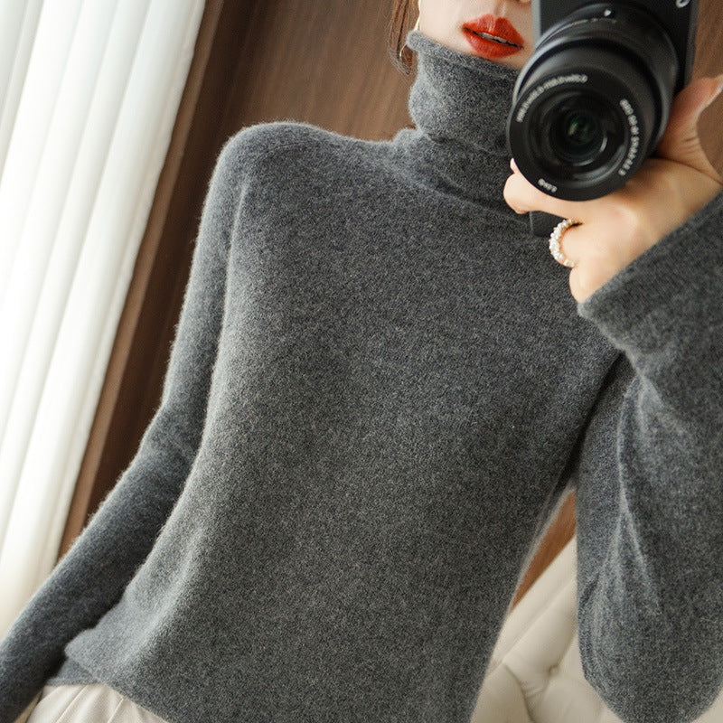 Women's Soft Roll Neck Sweater in Cashmere-Look with Thumb Hole and Fitted Silhouette Mune Fashion