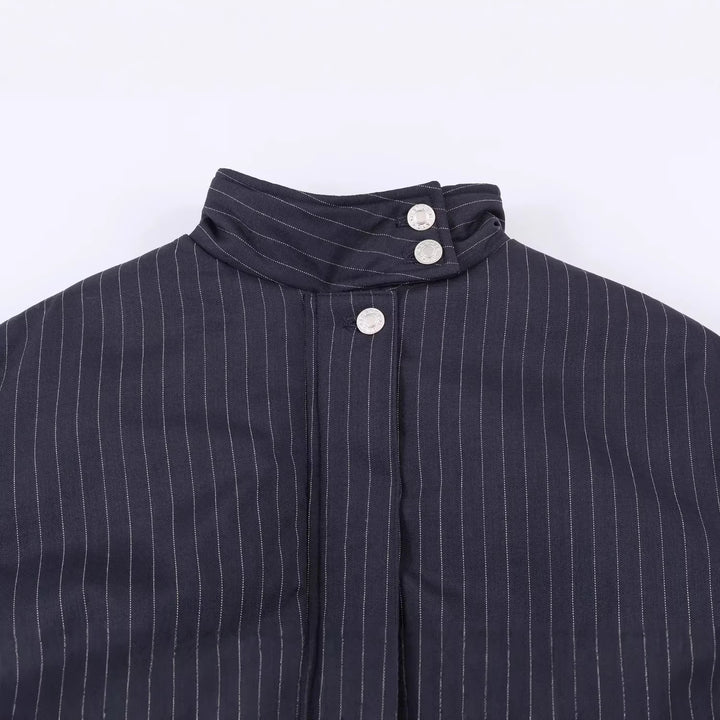 Women's oversized quilted bomber jacket with high stand-up collar and fine pinstripes Mune Fashion