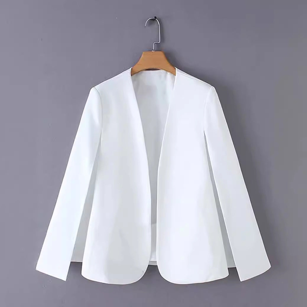 Ladies Elegant Cape Blazer with Open Sleeve Slits and Clean Fall Mune Fashion
