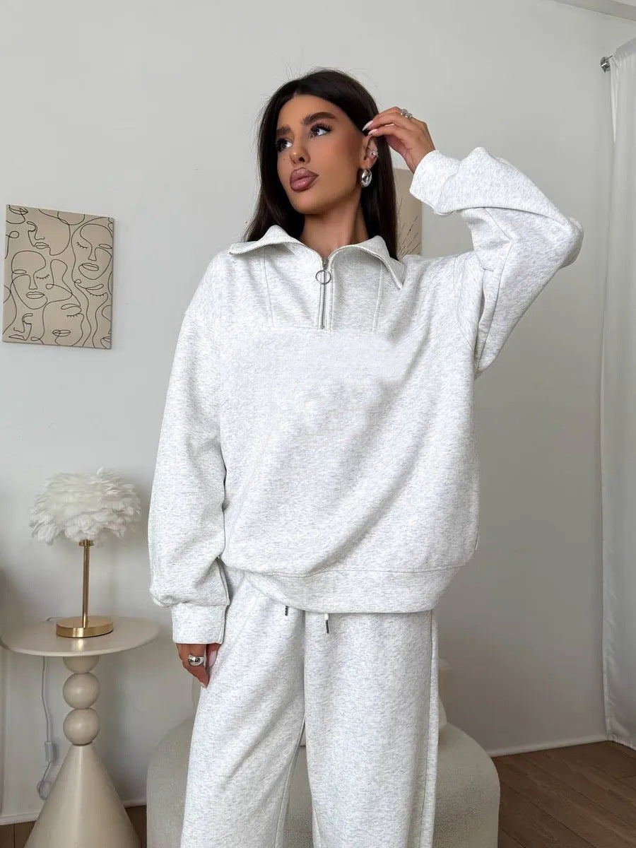 Women’s loungewear set with half zip and wide pleat pants Mune Fashion