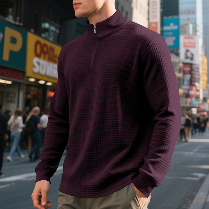 Men's Quilted Quarter-Zip Pullover with Check Pattern and Stand Collar Mune Fashion