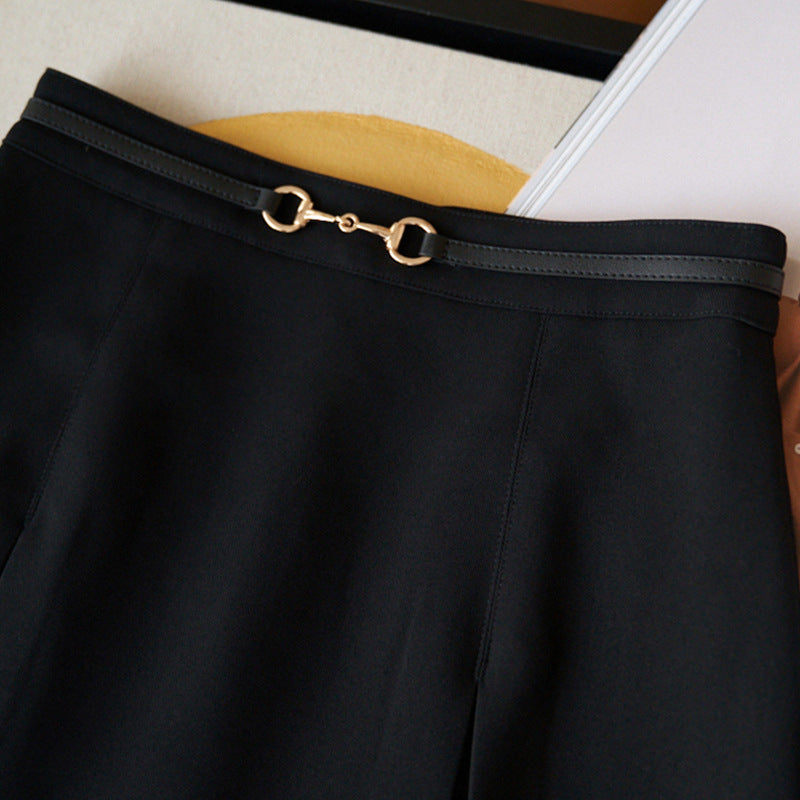 Women's midi skirt with swinging design and waist belt Mune Fashion