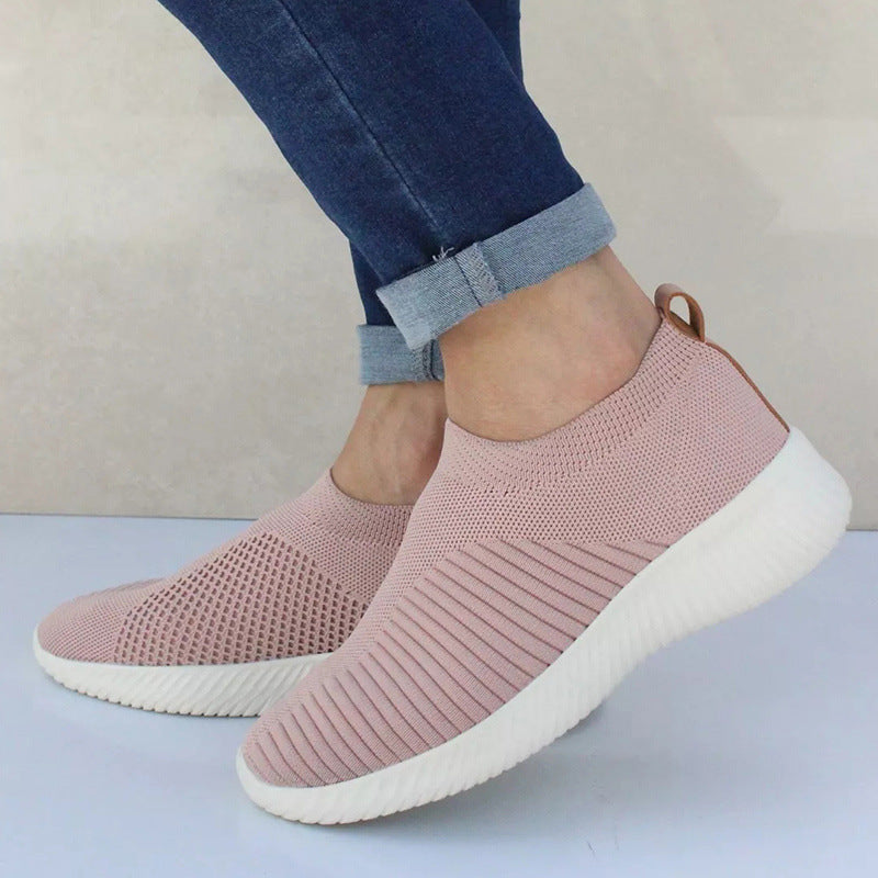 Women's knit slip-on leisure shoe with elastic shaft, lightweight cushioning, and slip-resistant outsole Mune Fashion