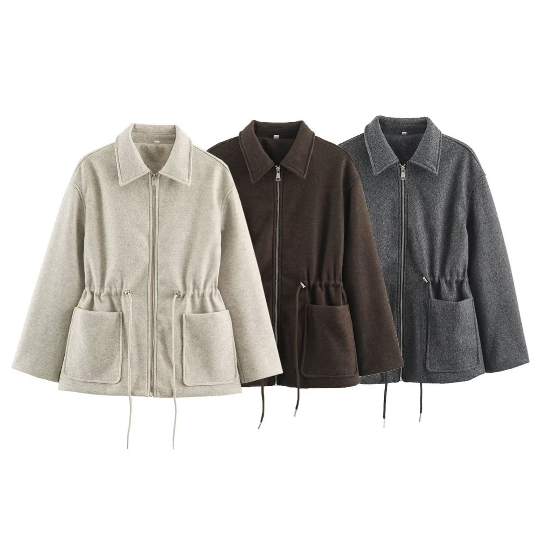 Women's short jacket made of wool blend with drawstring waist and patch pockets Mune Fashion