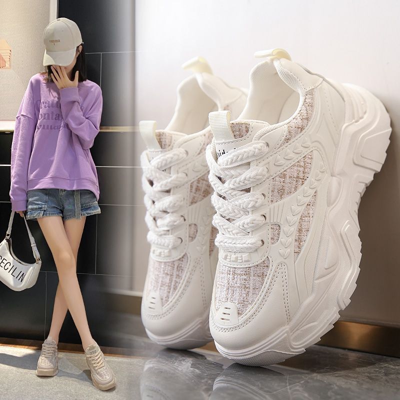 Women's sporty sneakers in modern design Mune Fashion