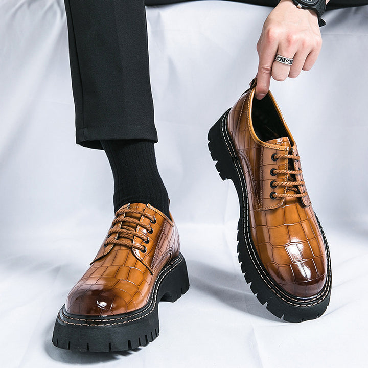 Women's Chunky Derby Lace-Up Shoe with Crocodile Embossing, Lacquered Faux Leather and Profiled Platform Sole Mune Fashion