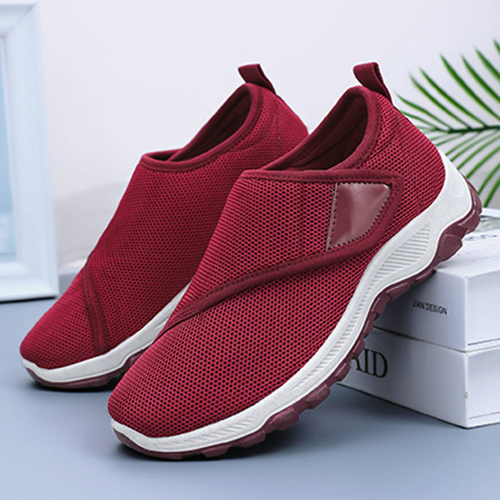Men's breathable slip-on mesh sneakers with Velcro, padded comfort sole and slip-resistant profile sole Mune Fashion