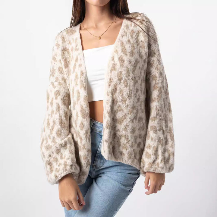 Ladies Chunky Knitted Cardigan with Stylish Leopard Pattern and Comfortable Oversized Details Mune