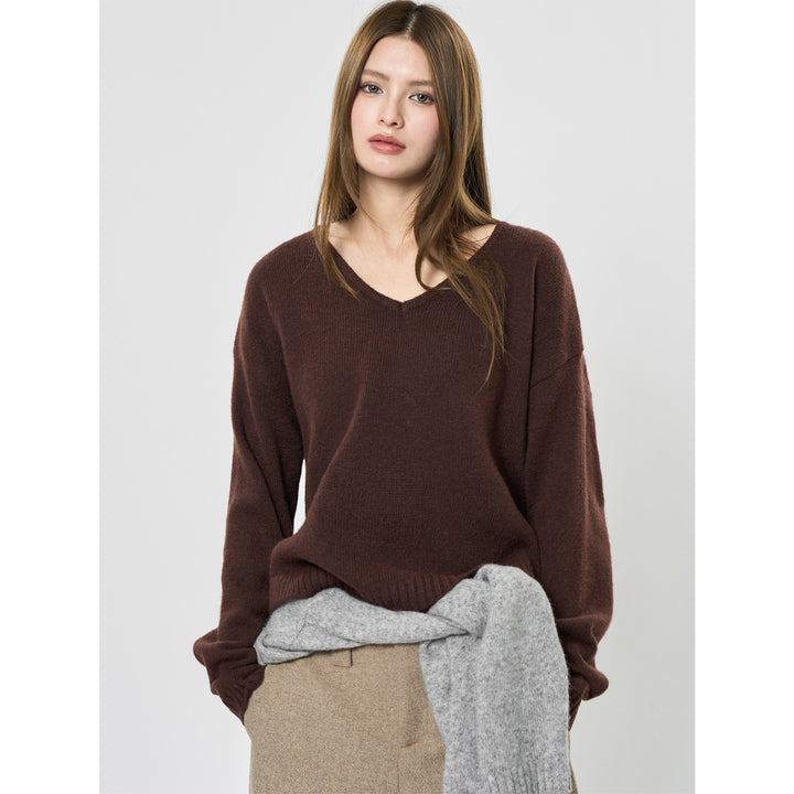 Women Soft V-Neck Fine Knit Sweater with Relaxed Fit Mune Fashion