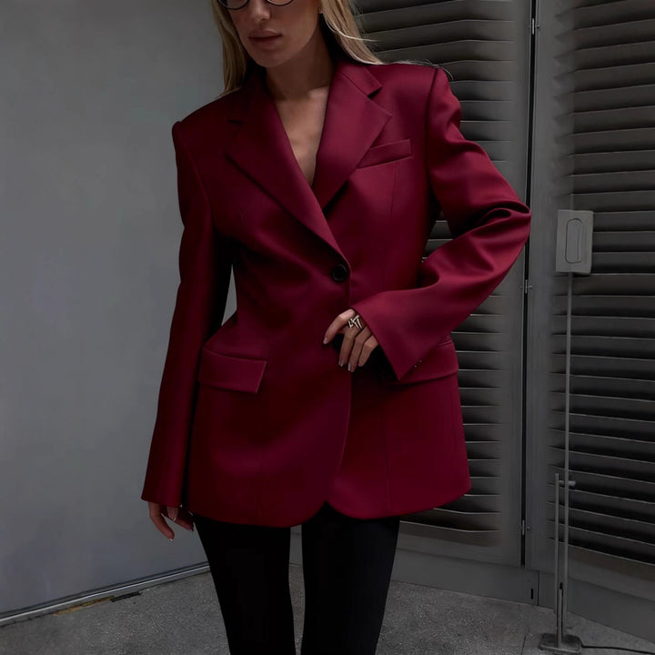 Women's Oversized Long Blazer with Emphasized Shoulder Area and Flap Pockets Drune