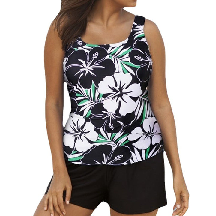Women's tankini set with fashionable floral pattern and comfortable shorts Mune Fashion