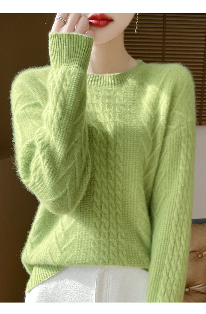 Ladies short pullover with cable pattern, round neck and cashmere-like softness Mune Fashion