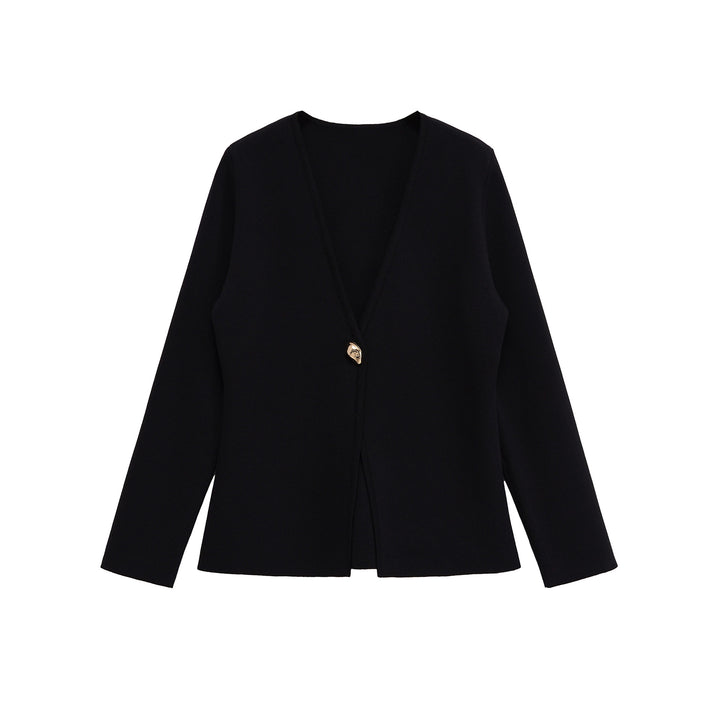 Ladies Fine V-Neck Cardigan with Decorative Button and Boxy Silhouette Mune Fashion