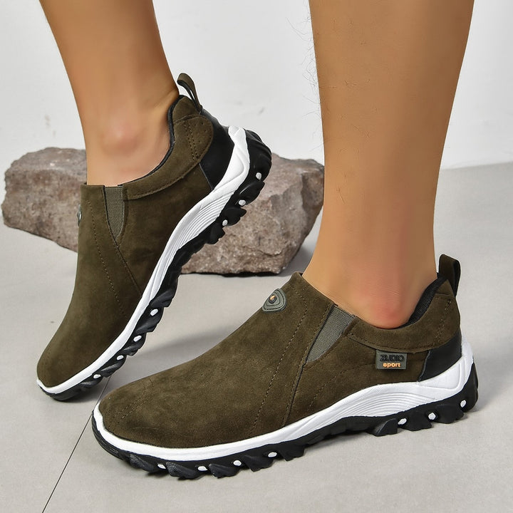 Men's slip-on sneaker in suede look with profiled outdoor sole Mune Fashion