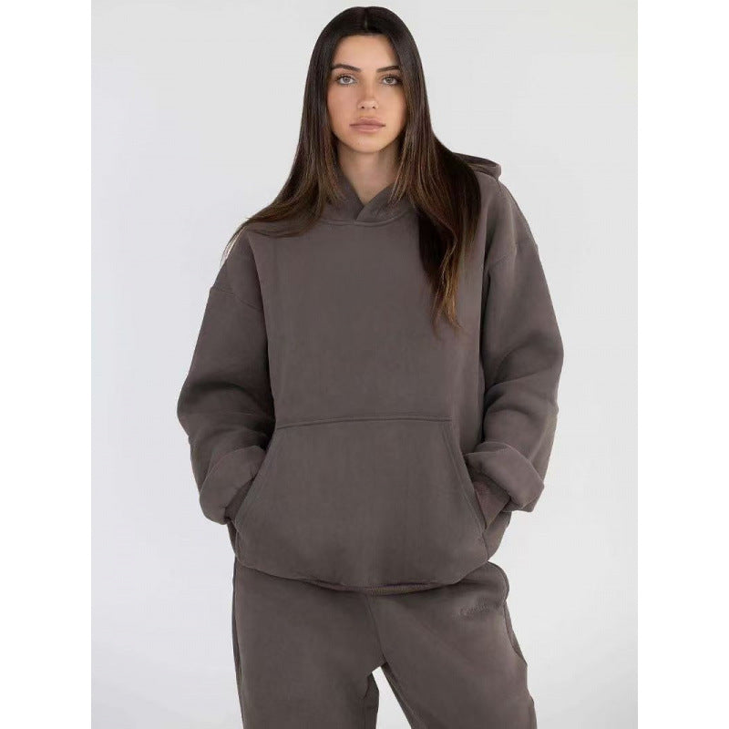 Women's oversized hoodie with kangaroo pocket and soft fleece lining Mune Fashion