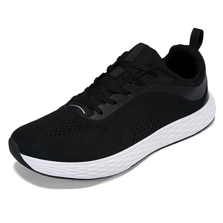 Men's lightweight performance training shoe with seamless mesh upper, reactive foam midsole, and grippy multi-zone outsole Mune Fashion