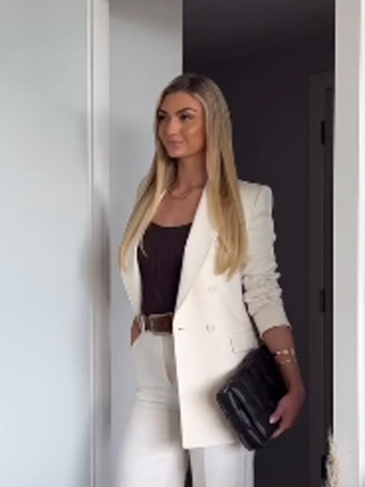 Women Fitted Double-Breasted Long Blazer with Light Shoulder Pads and Clean Lapels Mune Fashion