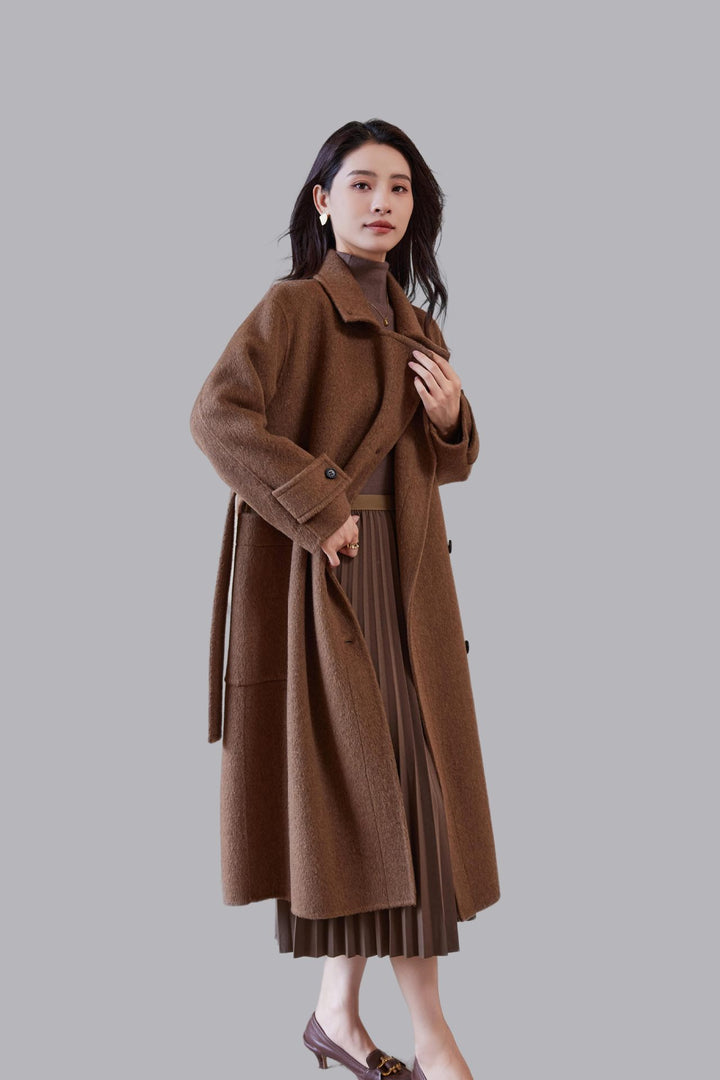 Women's Oversized Wool Coat with Belt and Wide Lapels Mune Fashion