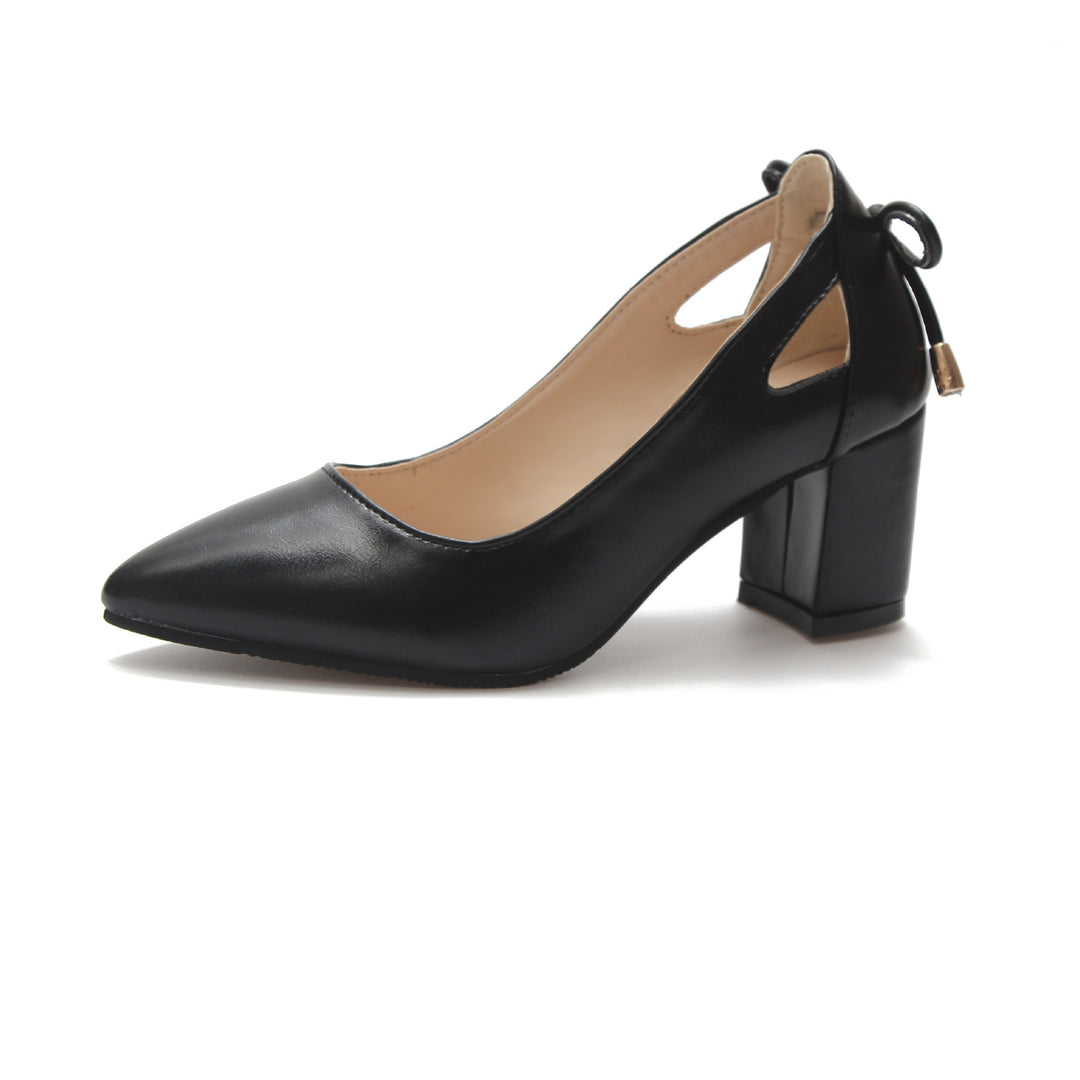 Ladies' pointed pumps with side cut-outs, heel strap with decorative cord and solid block heel Mune Fashion