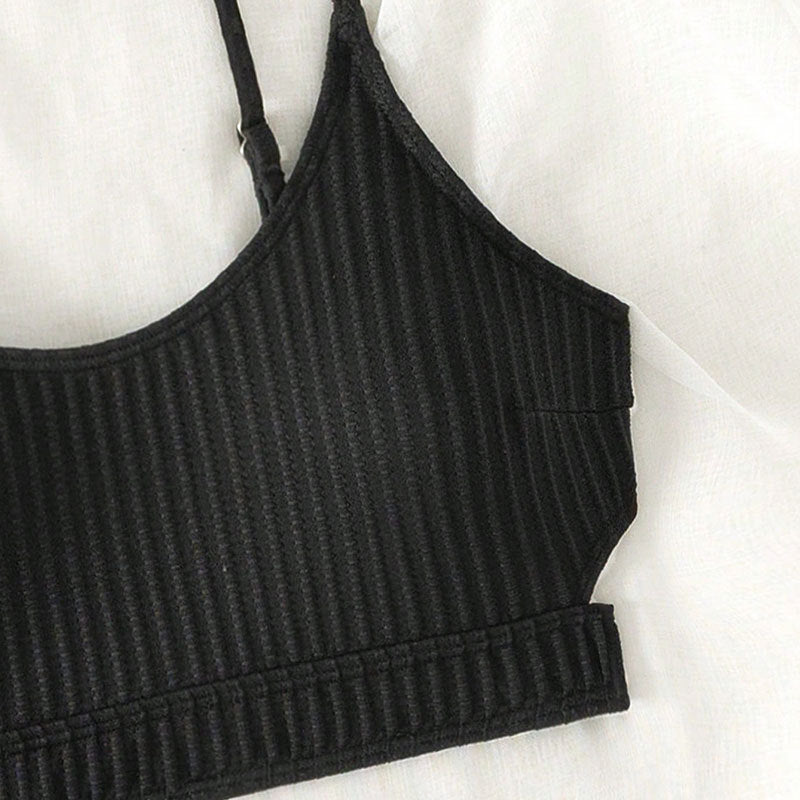 Women's bikini top with sporty cut and adjustable straps Mune Fashion
