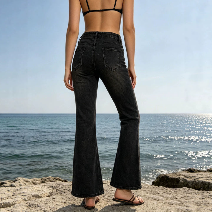 Women's high-waisted flared jeans made of stretch denim with a fitted waist and wide leg Mune Fashion