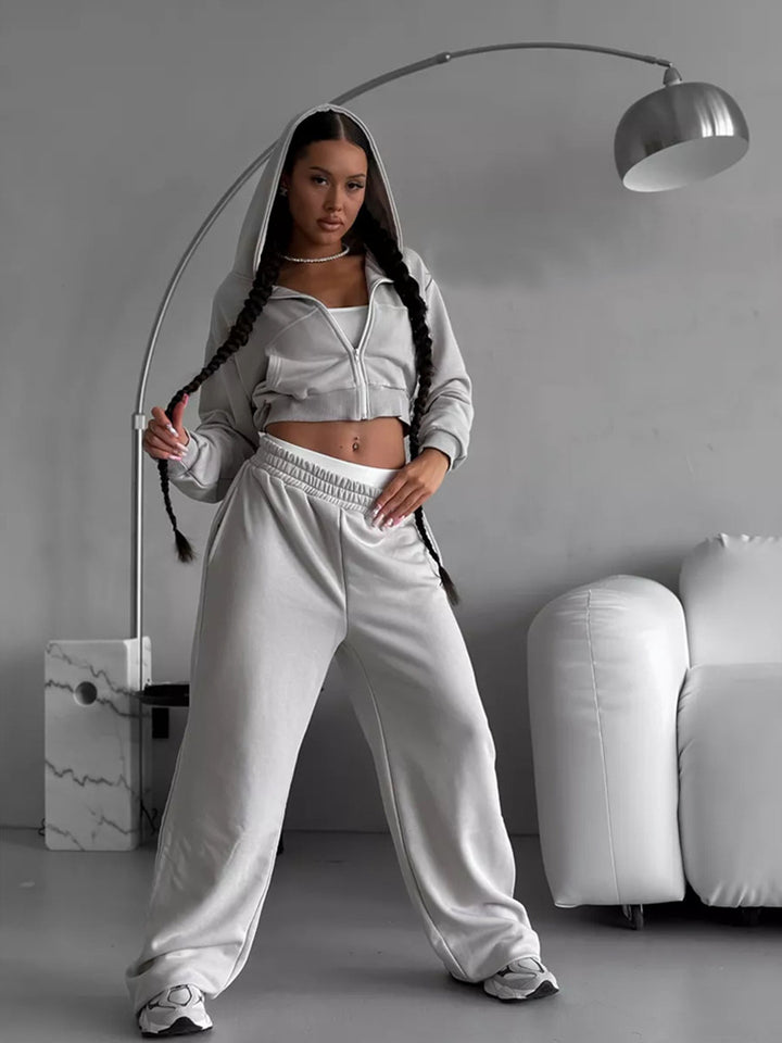 Women short zip hoodie with fitted cuff and wide high-waist French terry jogging pants set Mune Fashion